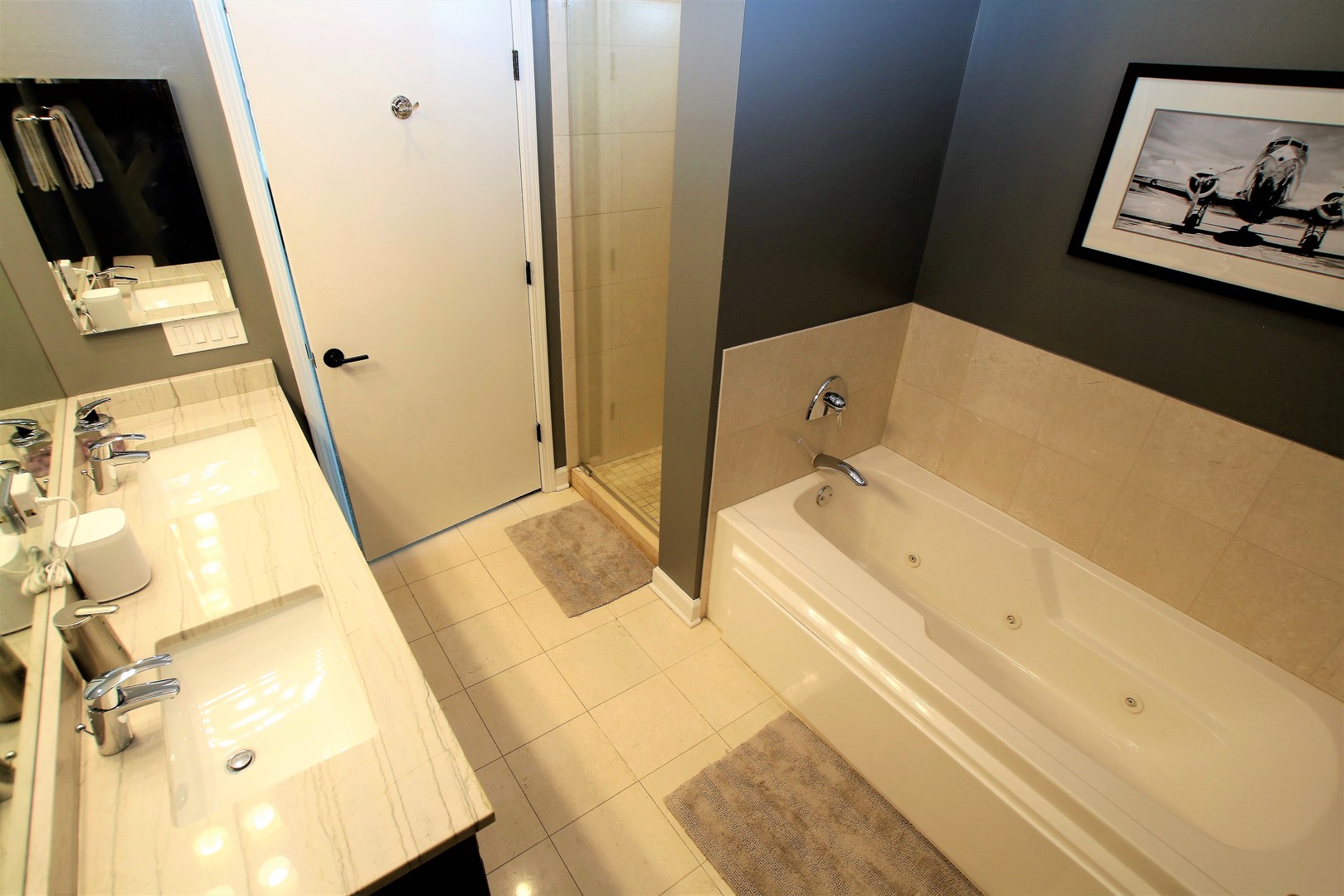 1235 South Prairie Avenue, Unit 1602 Chicago, IL 60605 - Photo 11 of 18