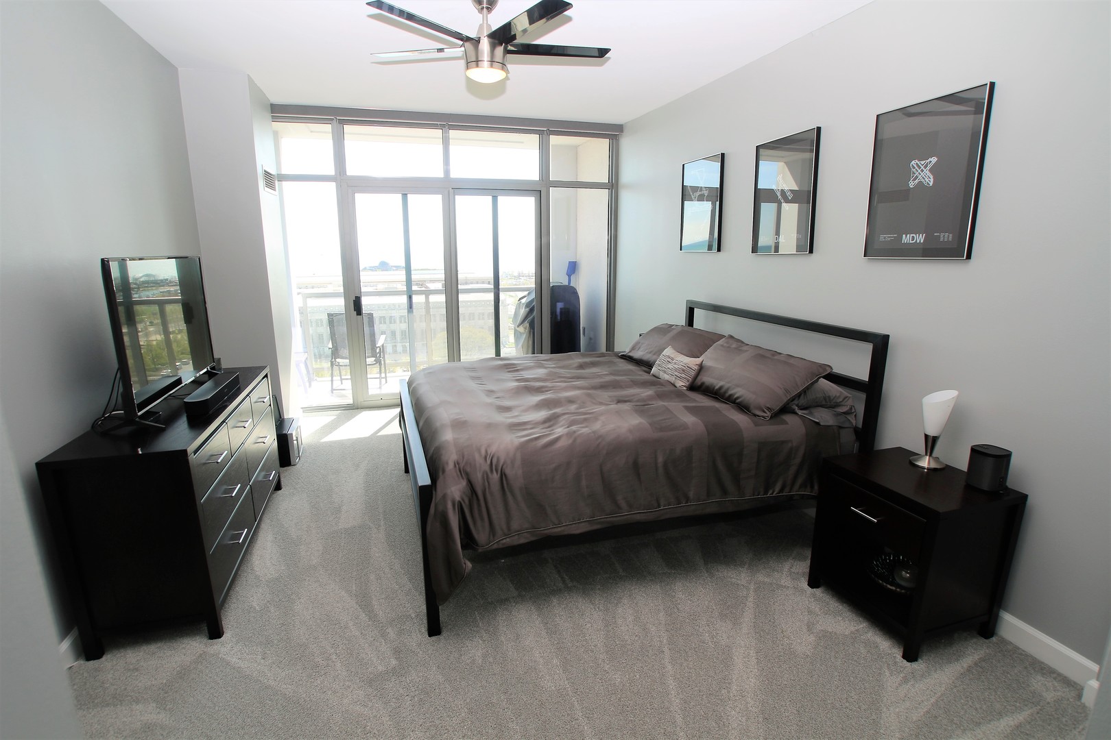 1235 South Prairie Avenue, Unit 1602 Chicago, IL 60605 - Photo 9 of 18