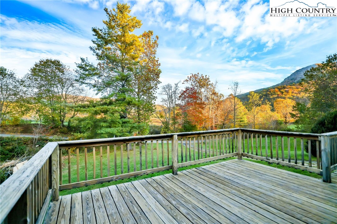 343 Saddle Gap Road West Jefferson, NC 28694 - Photo 14 of 39