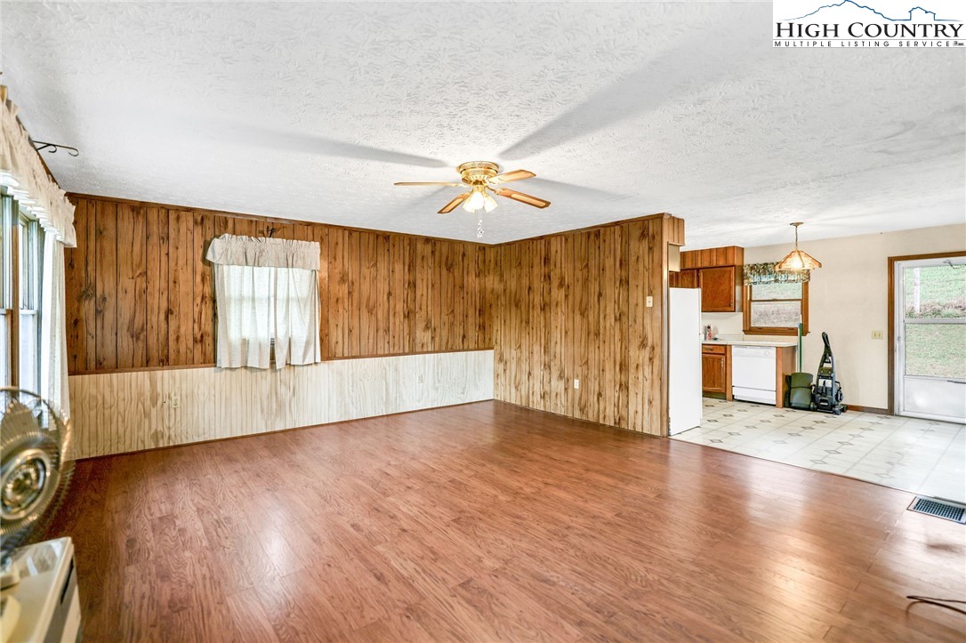 343 Saddle Gap Road West Jefferson, NC 28694 - Photo 15 of 39