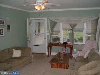 513 Myrtle Avenue Lindenwold, NJ 08021 - Photo 2 of 6 Gallery Image 2