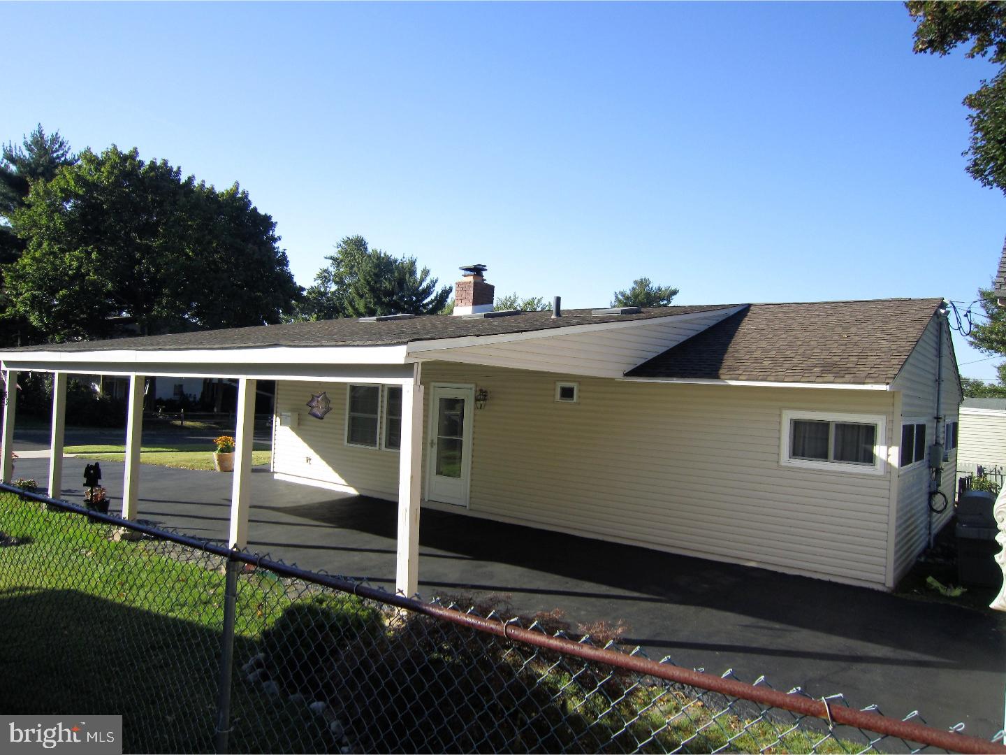63 Border Rock Road Levittown, PA 19057 - Photo 20 of 24 Exterior Side