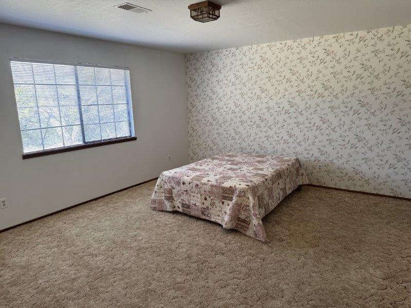 6443 Tustin Road Salinas, CA 93907 - Photo 22 of 34