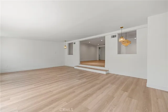 $1,299,000 | 6250 Tunney Avenue, Tarzana, CA 91335