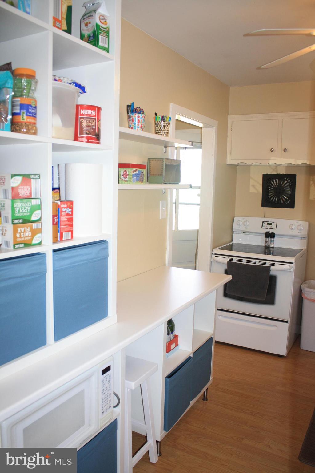 7 Sheldon Road Pemberton, NJ 08068 - Photo 13 of 32 Kitchen - Additional storage - negotiable