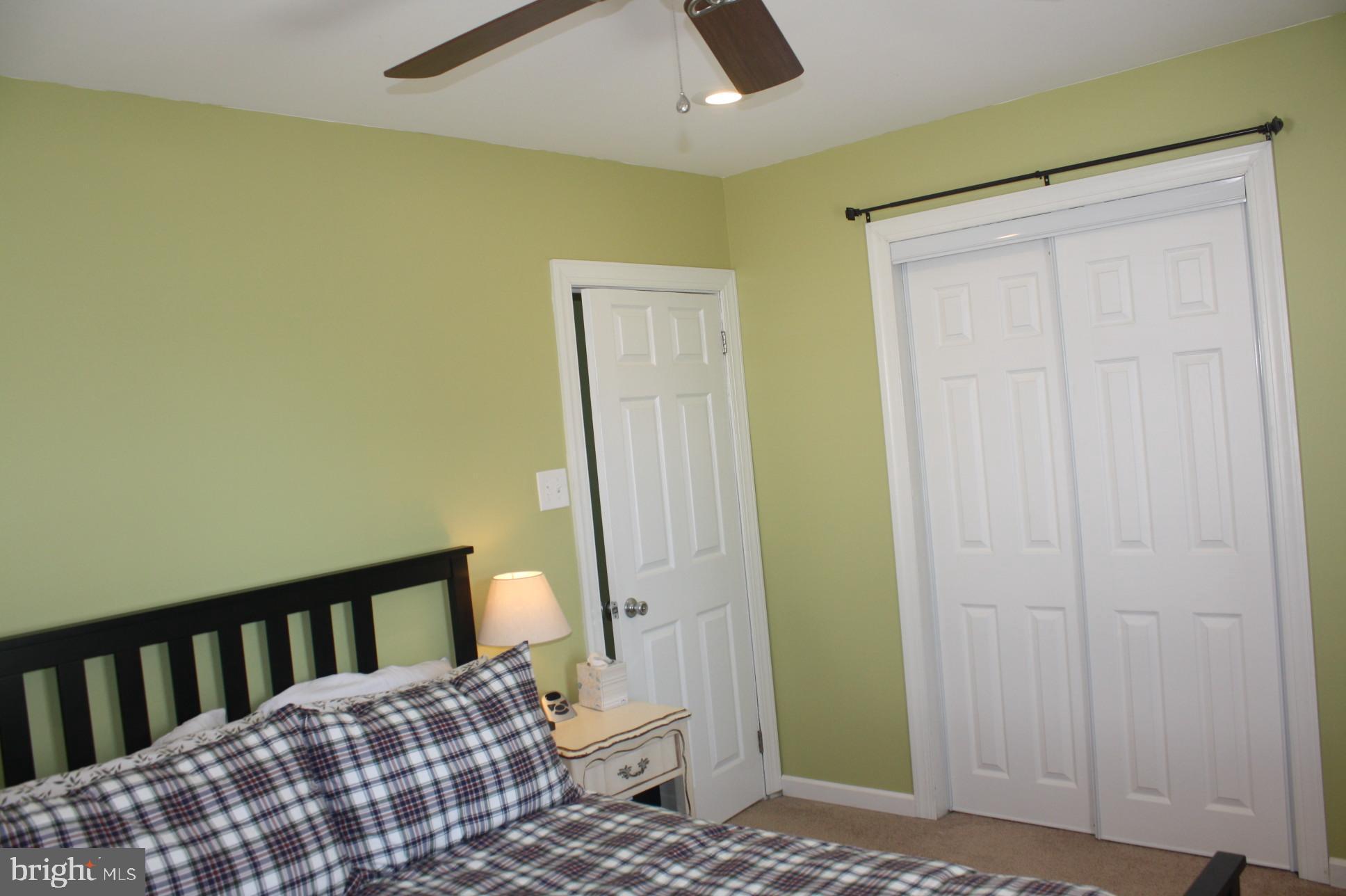 7 Sheldon Road Pemberton, NJ 08068 - Photo 17 of 32 Master bedroom - raised panel doors