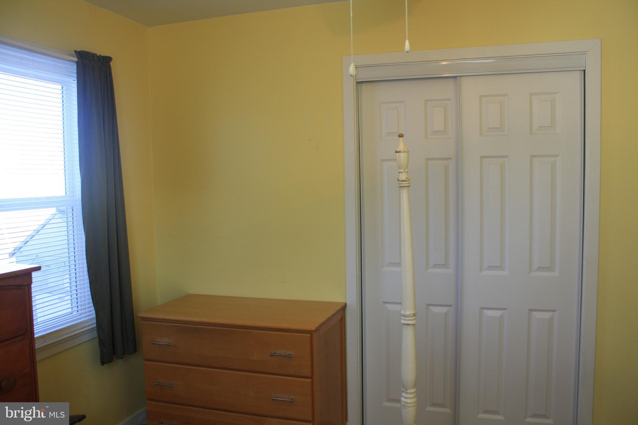 7 Sheldon Road Pemberton, NJ 08068 - Photo 20 of 32 Bedroom #2 - wall closet
