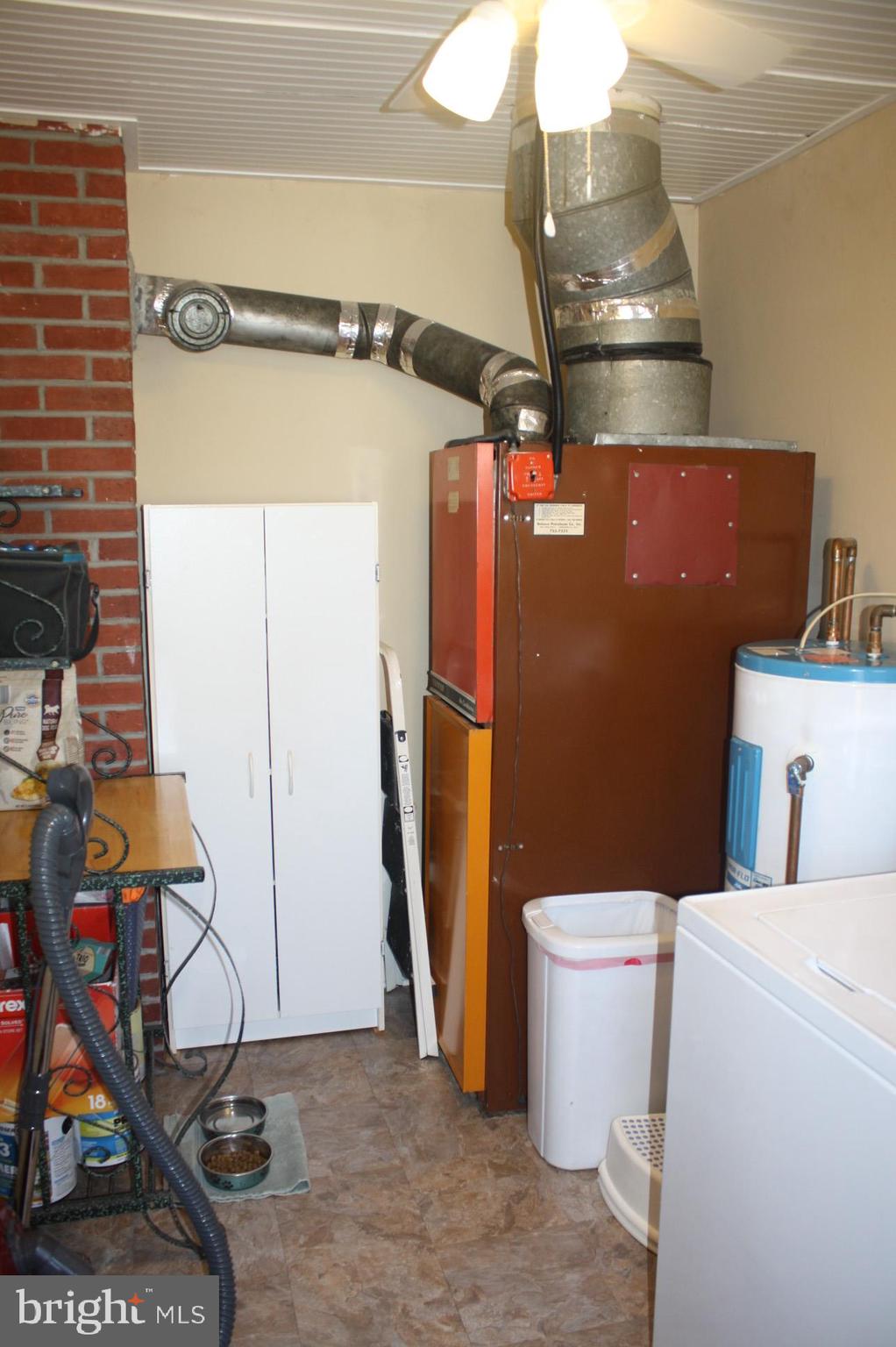 7 Sheldon Road Pemberton, NJ 08068 - Photo 26 of 32 Laundry room/utility room & pantry storage
