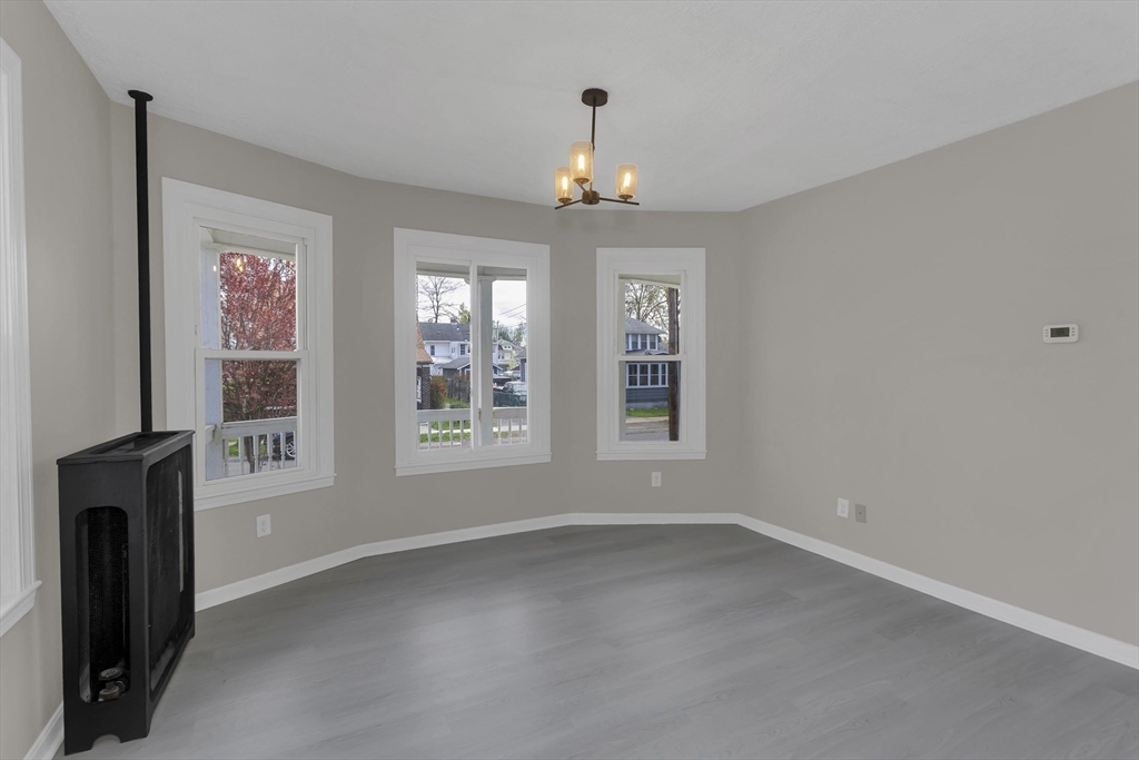 30-32 Fox Street West Springfield, MA 01089 - Photo 11 of 41