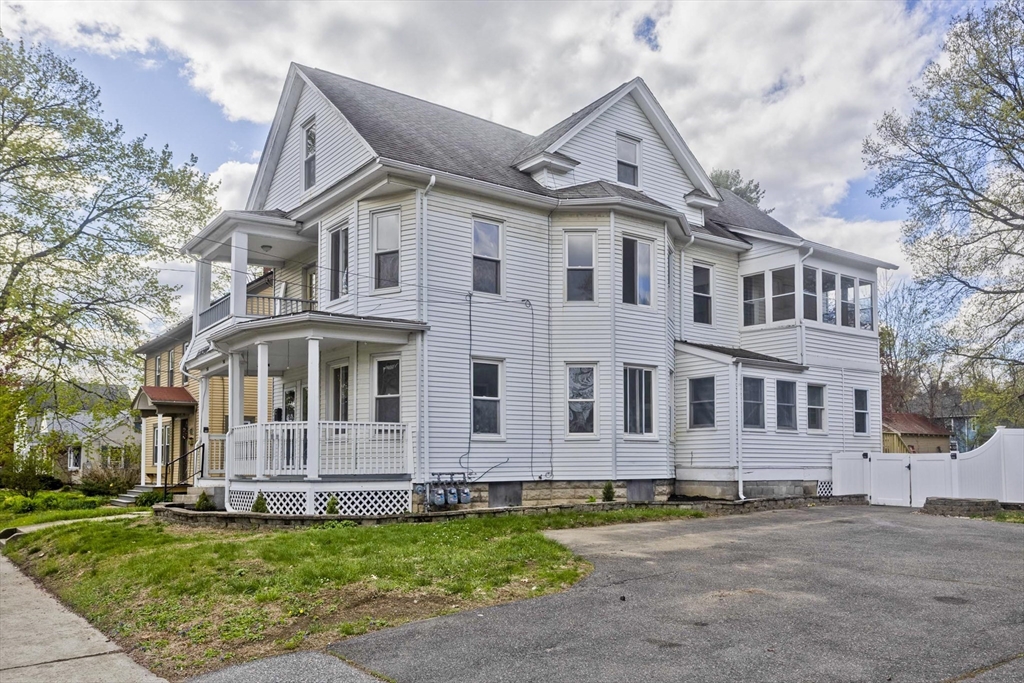 30-32 Fox Street West Springfield, MA 01089 - Photo 2 of 41