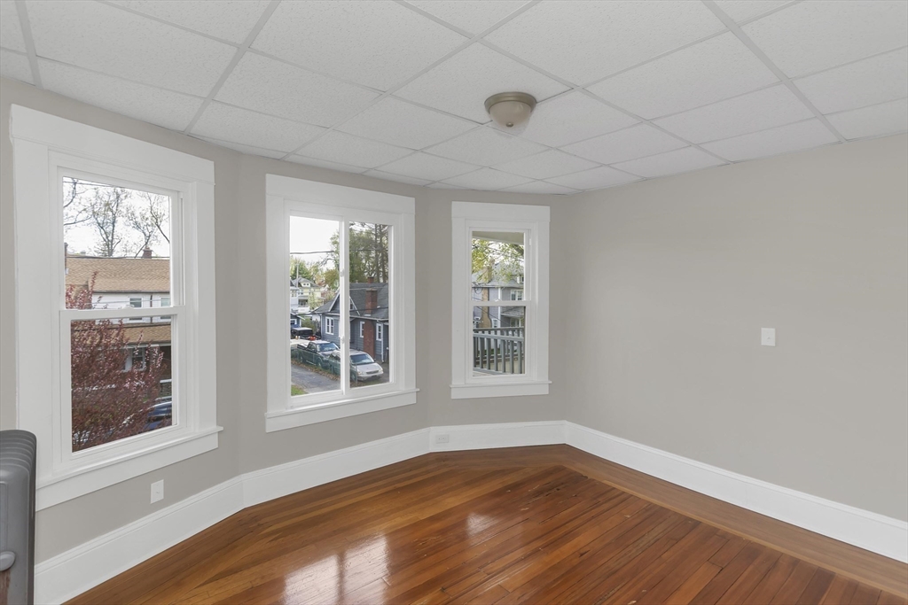 30-32 Fox Street West Springfield, MA 01089 - Photo 24 of 41