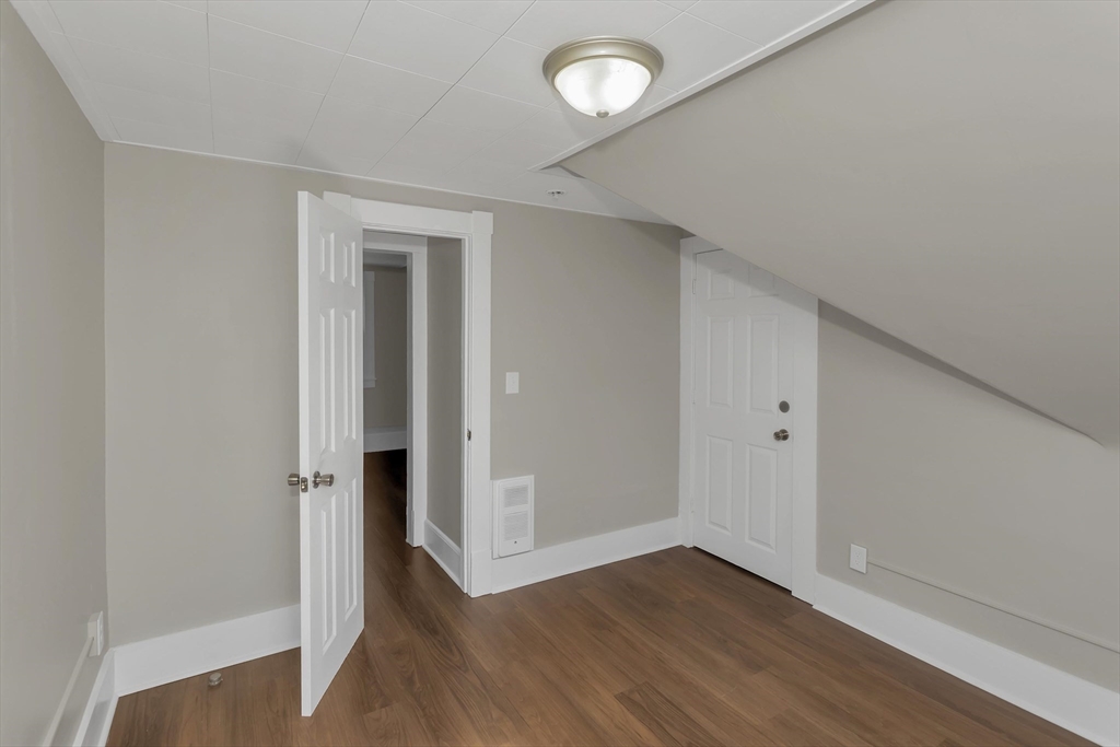 30-32 Fox Street West Springfield, MA 01089 - Photo 38 of 41