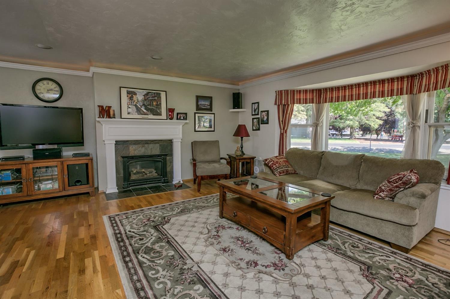 3219 Freeland Road Central Point, OR 97502 - Photo 5 of 20 Additional Photo