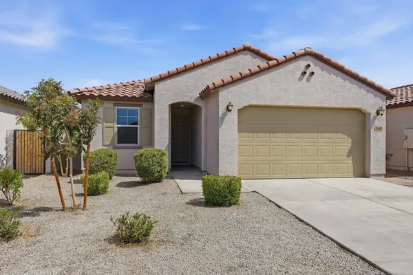 $2,295 | 2440 West Bowker Street, Phoenix, AZ 85041