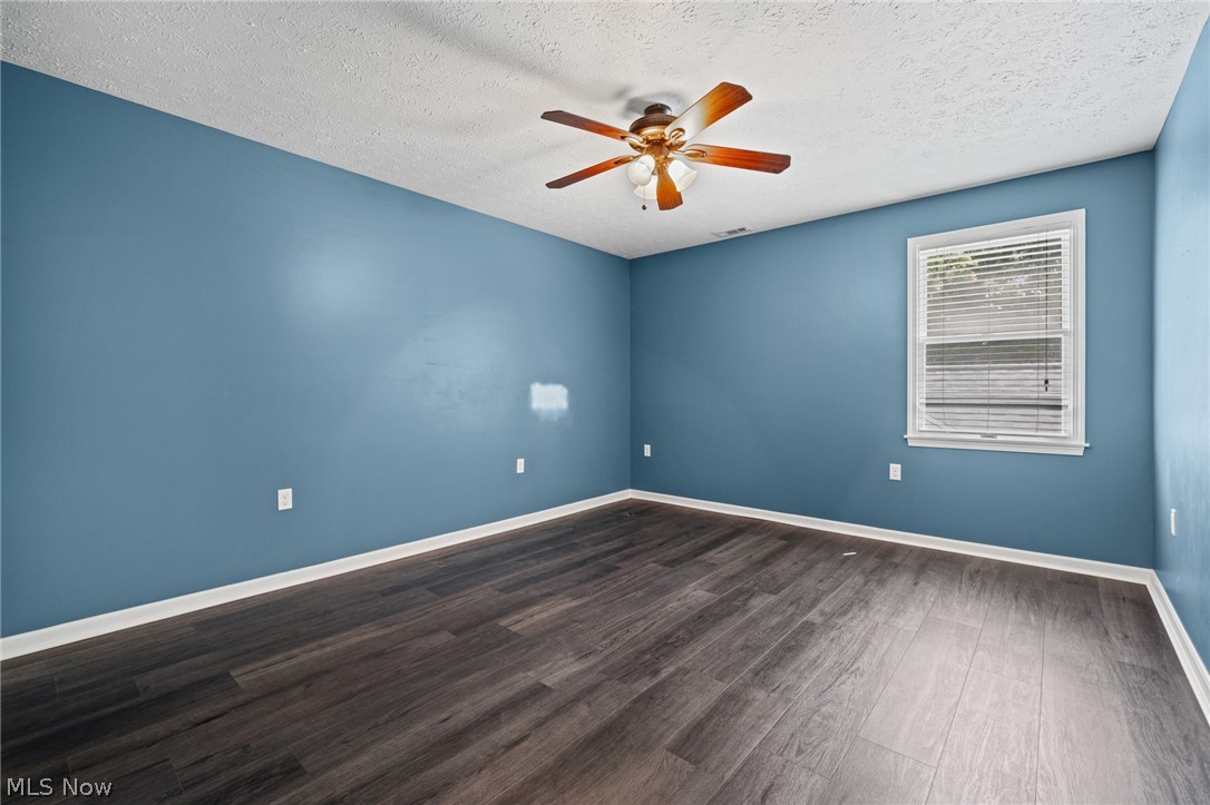 12335 Robson Road Grafton, OH 44044 - Photo 29 of 49