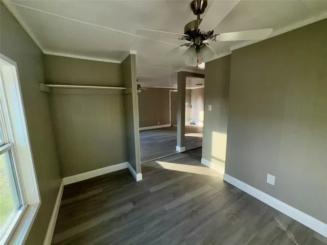 $950 | 5345 Brown Lane, Fort Worth, TX 76140