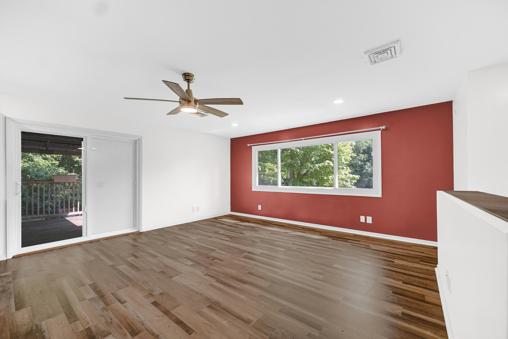6737 West Johnson Road La Porte, IN 46350 - Photo 8 of 27 1920x1280