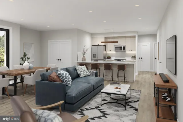 $2,200 | 23 Rock Hill Road, Unit 203, Bala Cynwyd, PA 19004