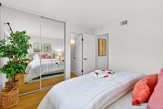 $950,000 | 3127 Loma Verde Drive, Unit 21, San Jose, CA 95117