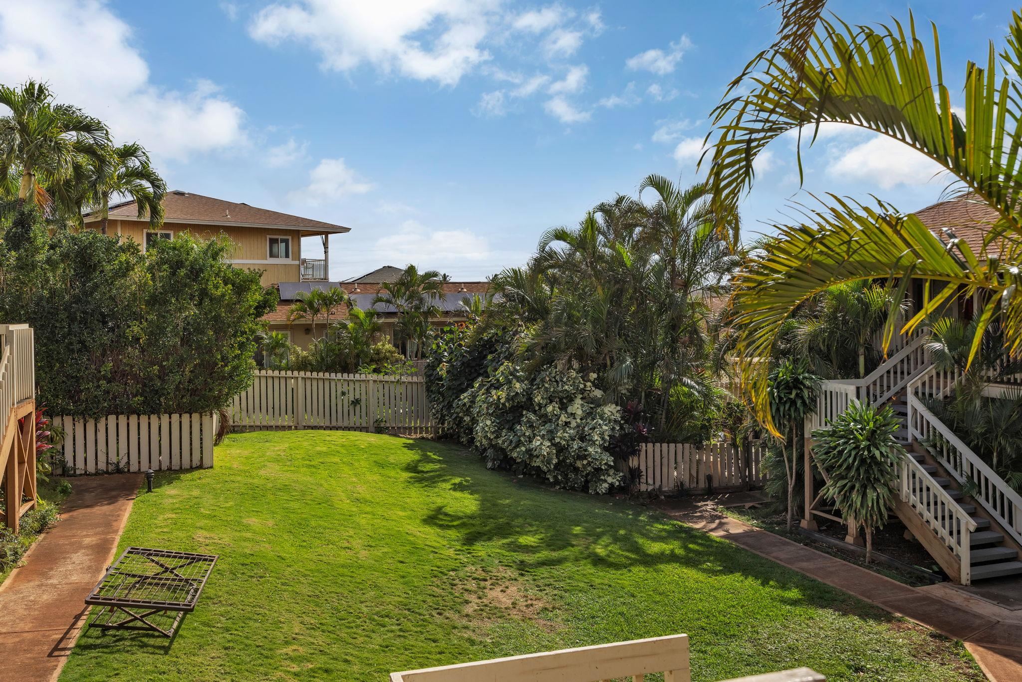 140 Uwapo Road, Unit 9202 Kihei, HI 96753 - Photo 30 of 31 a view of swimming pool with a backyard