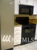833 Southwest Sunset Boulevard, Unit 58 Renton, WA 98057 - Photo 4 of 13