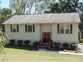 2212 Ridgefield Drive Johnson City, TN 37601 - Photo 1 of 9 Photo 1