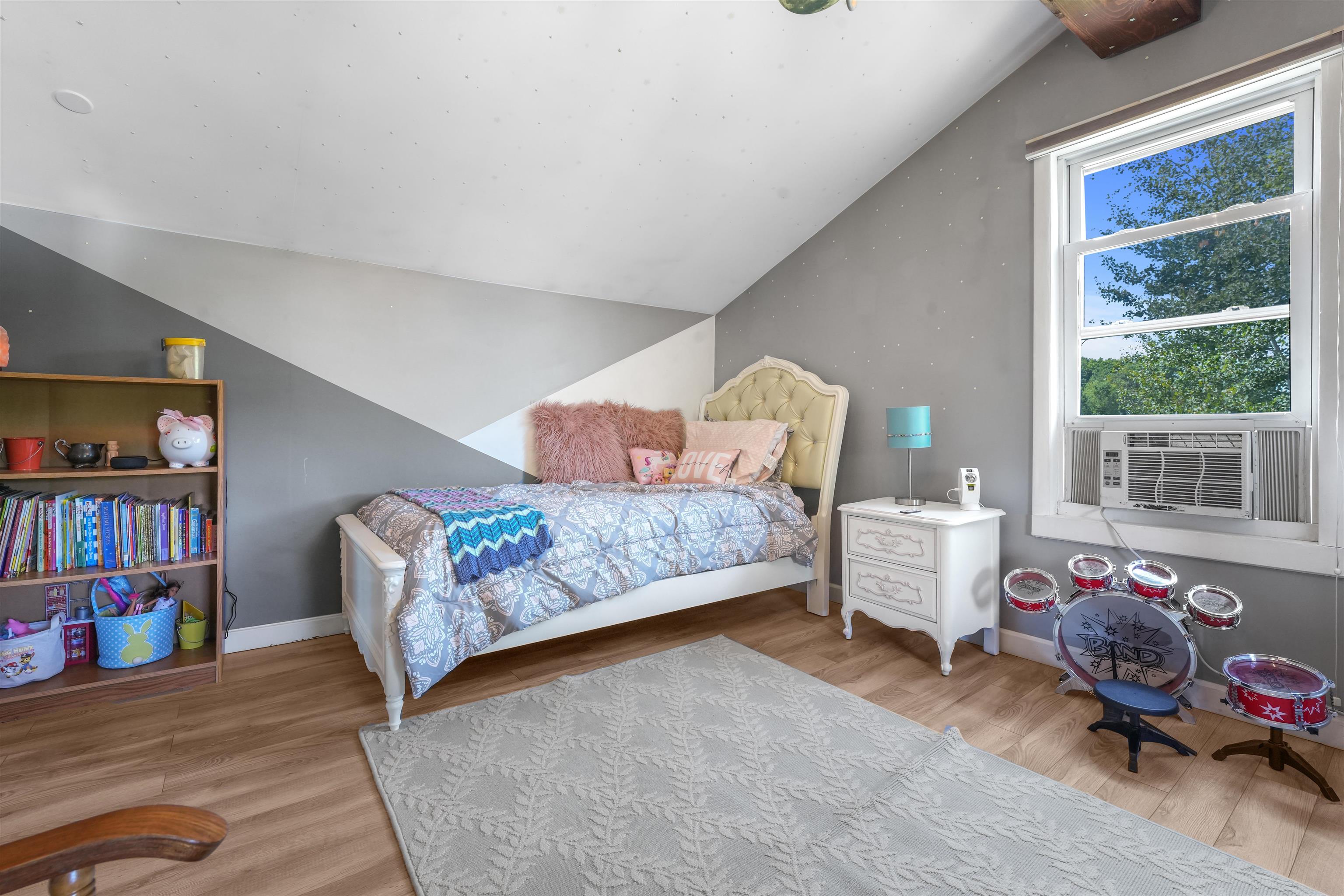 1112 East 46 Road Cadillac, MI 49601 - Photo 34 of 38 1915077-33.JPG