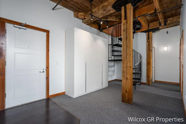 $357,900 | 940 Monroe Avenue Northwest, Unit 558, Grand Rapids, MI 49503