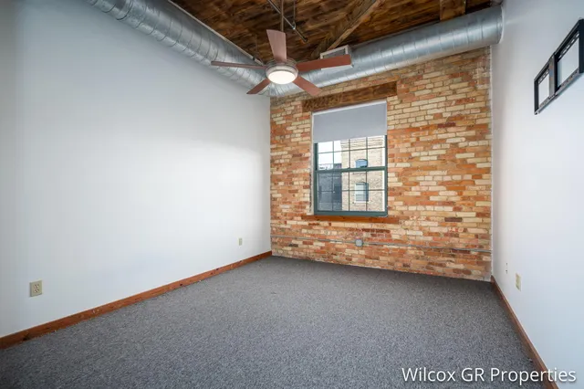 $357,900 | 940 Monroe Avenue Northwest, Unit 558, Grand Rapids, MI 49503