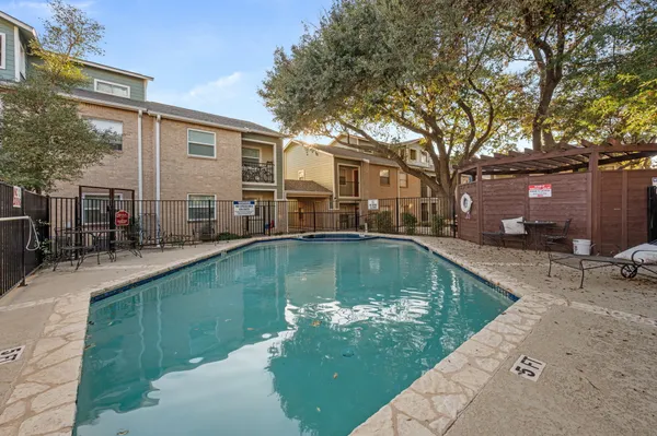 $199,000 | 2104 Cullen Avenue, Unit 113, Austin, TX 78757