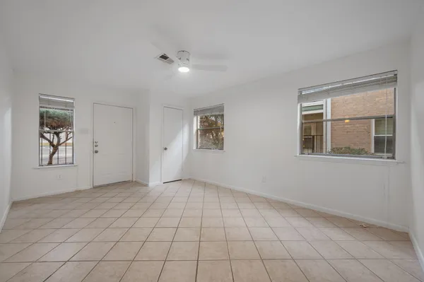 $199,000 | 2104 Cullen Avenue, Unit 113, Austin, TX 78757