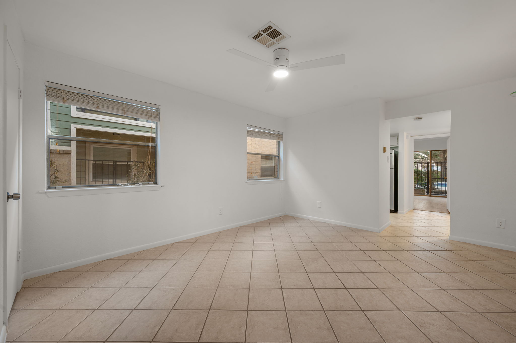 2104 Cullen Avenue, Unit 113 Austin, TX 78757 - Photo 8 of 31