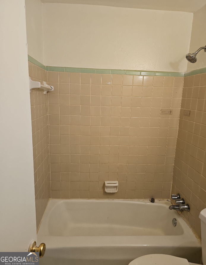 6494 Lower Dixie Lake Road Union City, GA 30291 - Photo 11 of 18