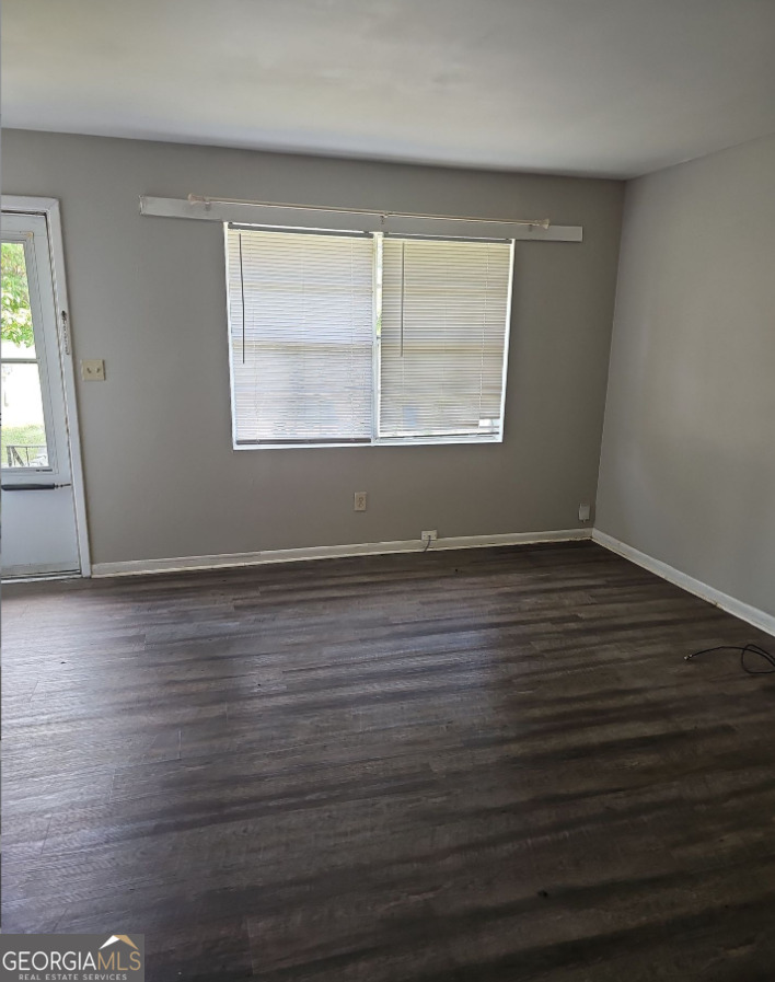 6494 Lower Dixie Lake Road Union City, GA 30291 - Photo 2 of 18