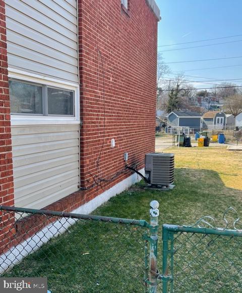 4456 Annapolis Road Halethorpe, MD 21227 - Photo 3 of 20
