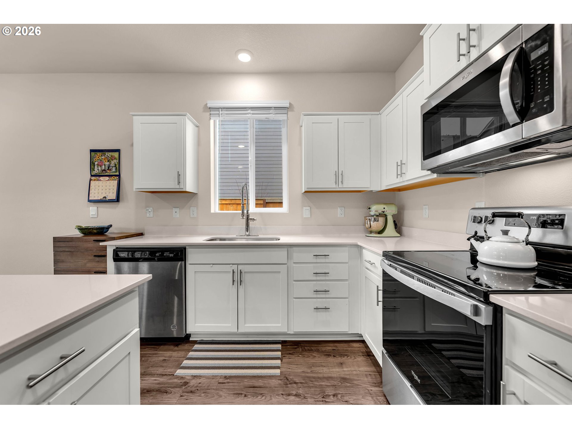 3259 Southeast 36th Street Gresham, OR 97080 - Photo 15 of 39 Kitchen