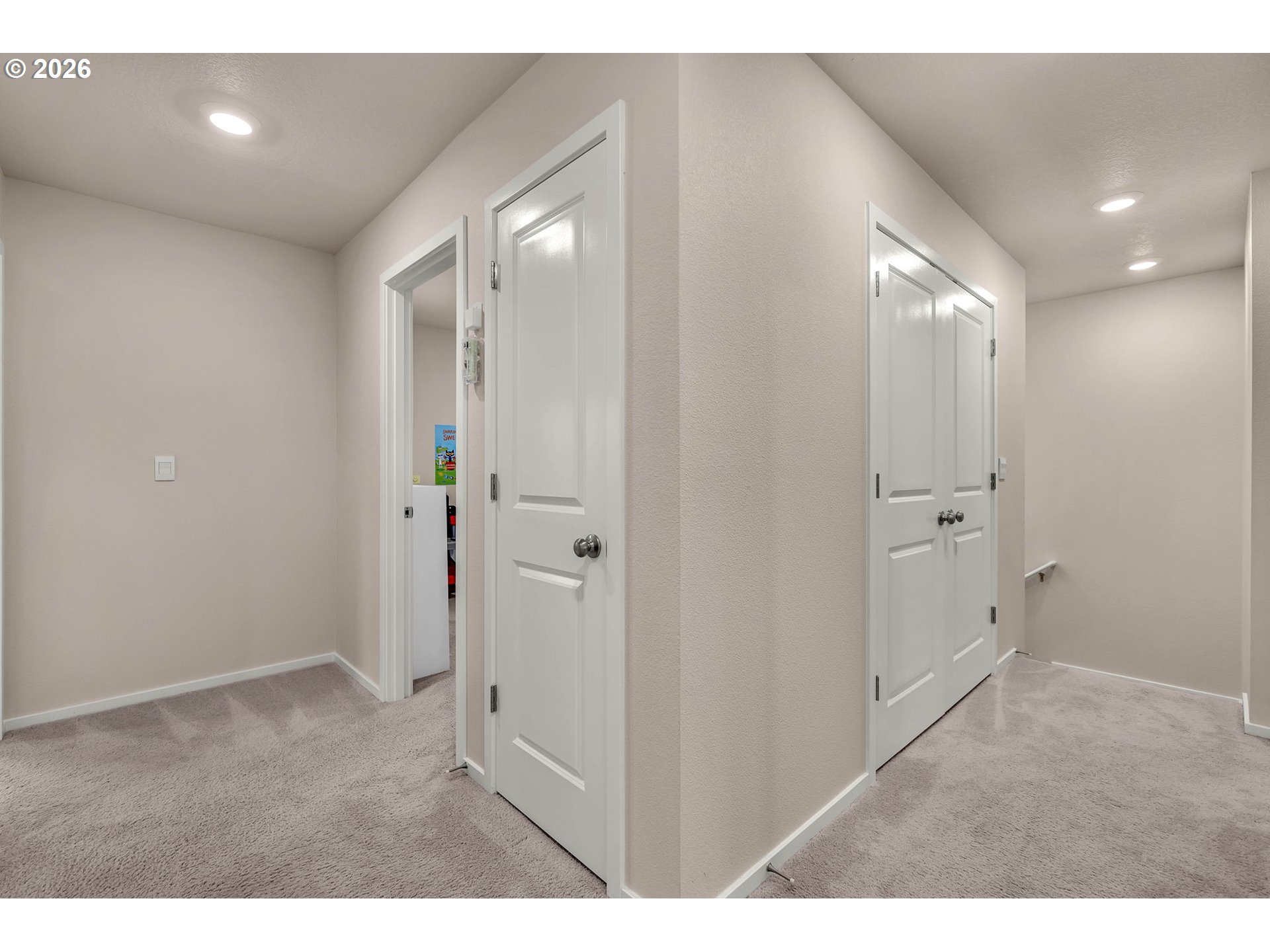 3259 Southeast 36th Street Gresham, OR 97080 - Photo 21 of 39 Hallway