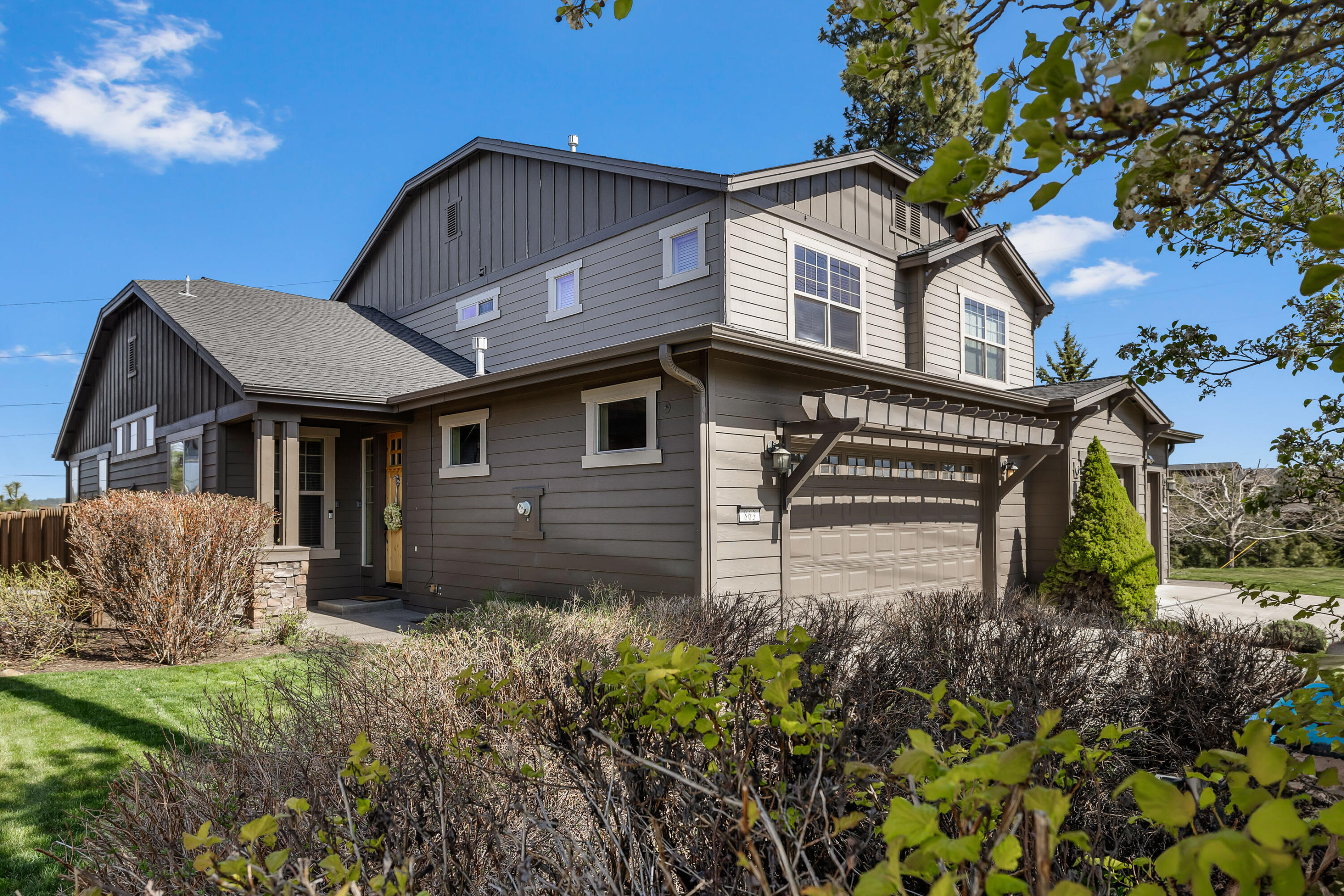 863 Southwest Blakely Road Bend, OR 97702 - Photo 1 of 33 Side View of Townhome