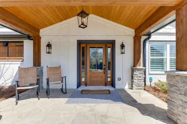 $795,000 | 5435 Shadburn Ferry Road, Buford, GA 30518