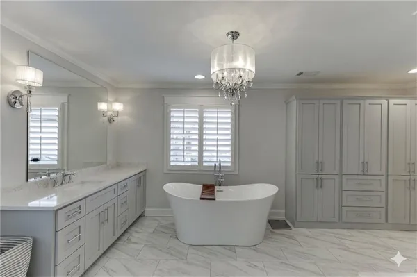 $795,000 | 5435 Shadburn Ferry Road, Buford, GA 30518