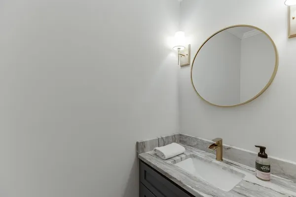 $795,000 | 5435 Shadburn Ferry Road, Buford, GA 30518