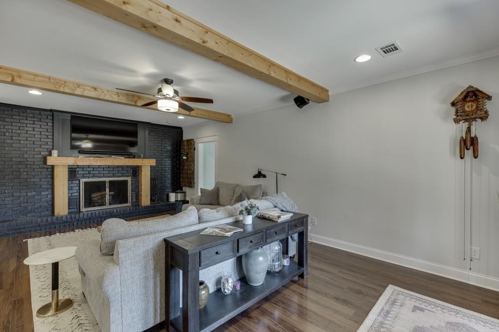 5435 Shadburn Ferry Road Buford, GA 30518 - Photo 5 of 49