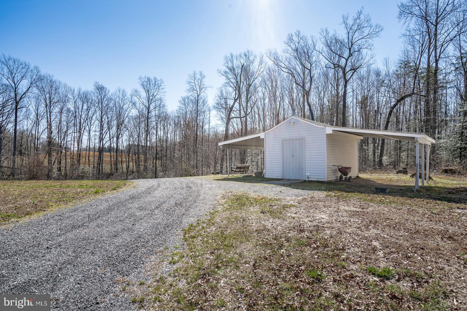 9019 Hancock Road Spotsylvania, VA 22553 - Photo 28 of 36 Shed 1