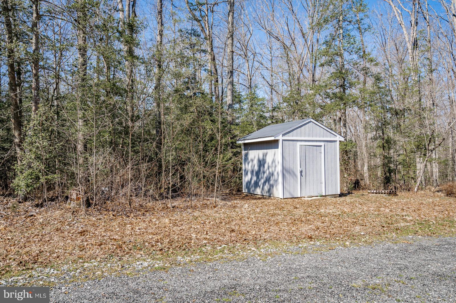 9019 Hancock Road Spotsylvania, VA 22553 - Photo 29 of 36 Shed 2