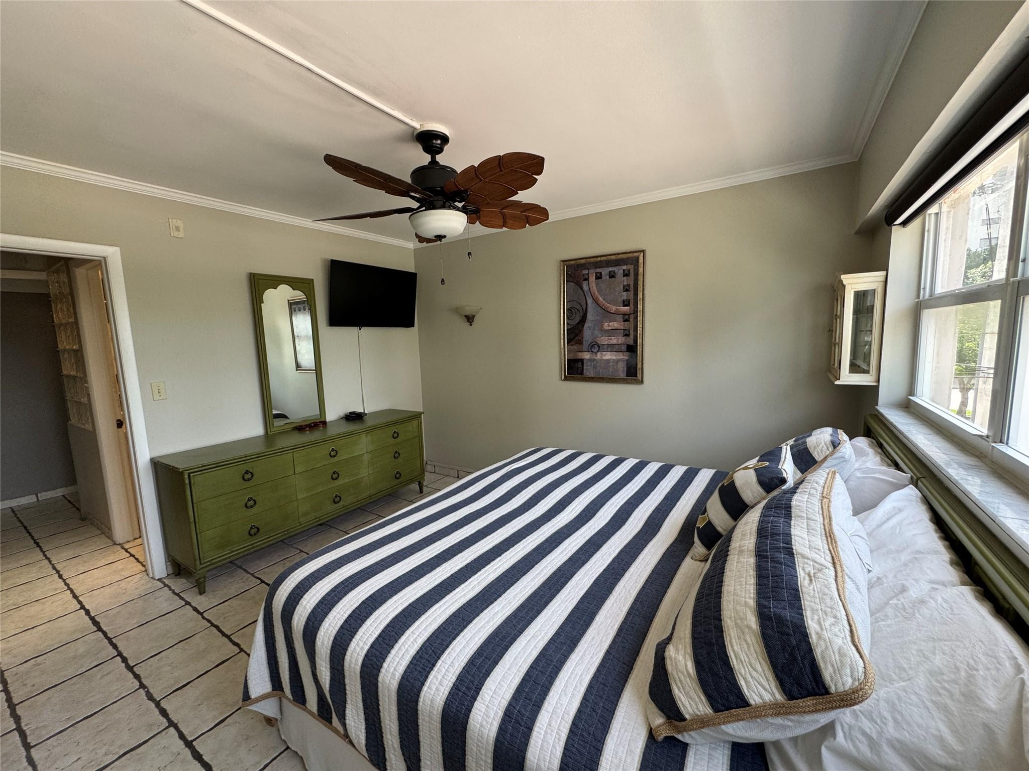 95 North Birch Road, Unit 301 Fort Lauderdale, FL 33304 - Photo 7 of 54 Photo 7