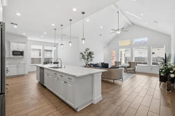 $535,000 | 2219 Cherry Bridge Lane, Tomball, TX 77375