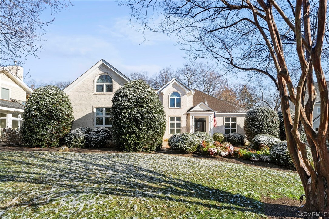 2 Tow Path Circle Richmond, VA 23221 - Photo 27 of 32 a front view of a house with garden