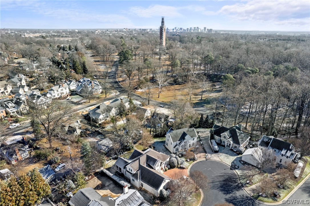 2 Tow Path Circle Richmond, VA 23221 - Photo 30 of 32 an aerial view of a city