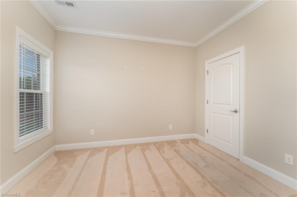 2827 Fallin Court High Point, NC 27262 - Photo 26 of 43 Gallery Image 26