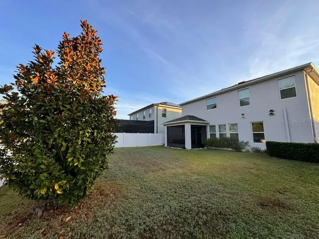 $3,995 | 10916 Honor Road, Tampa, FL 33625